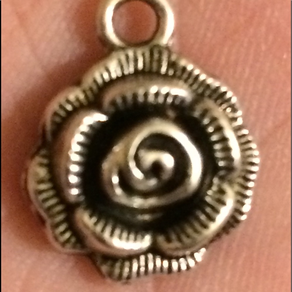 Rose pewter bead